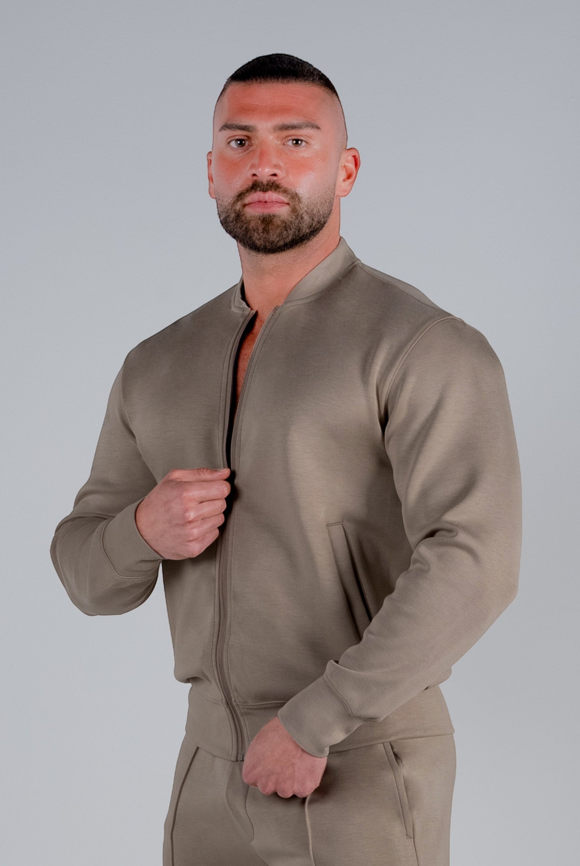 Men's Jackets & Hoodies