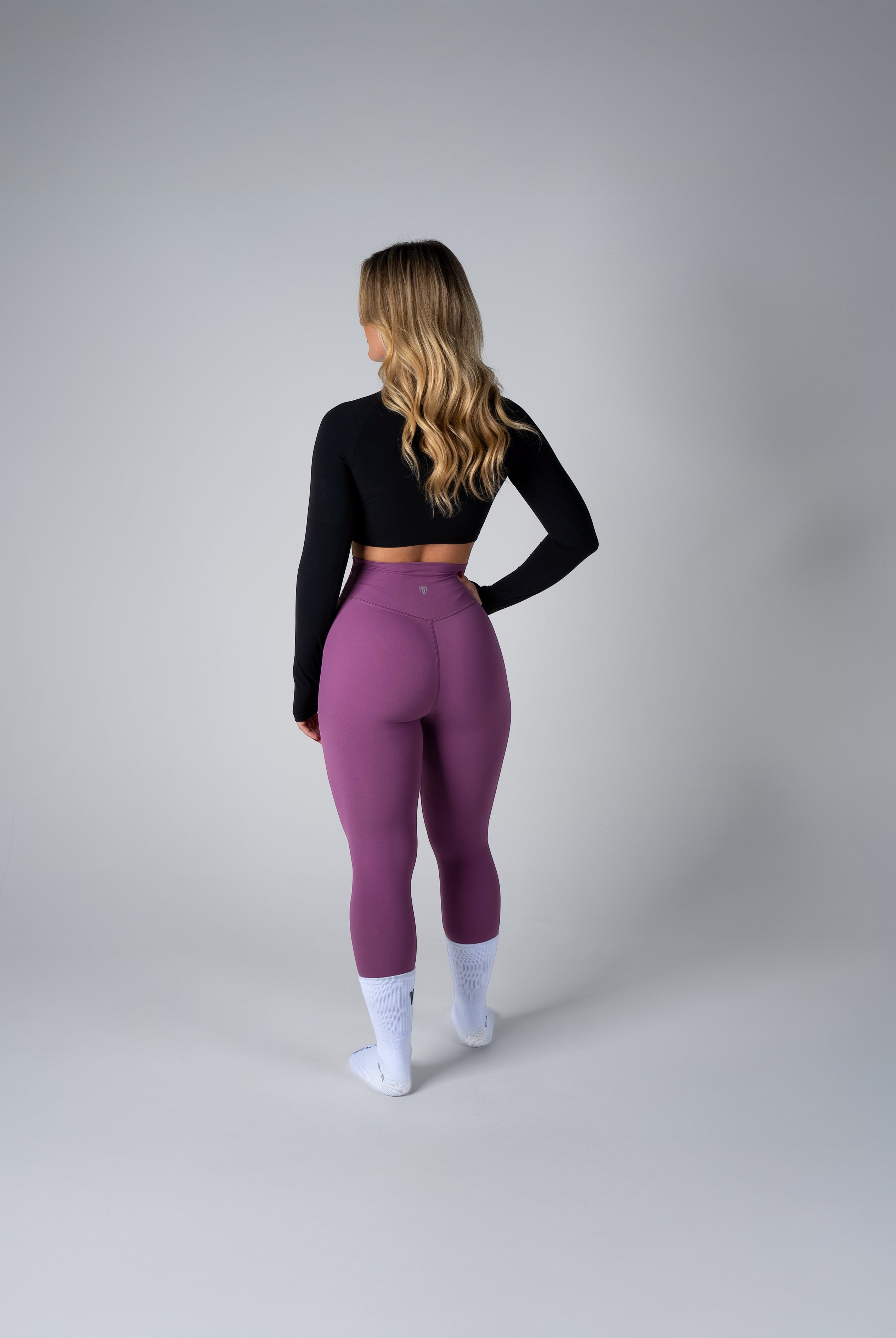 Tri-Active Crop Long Sleeve - Black - XS - TRIMODE