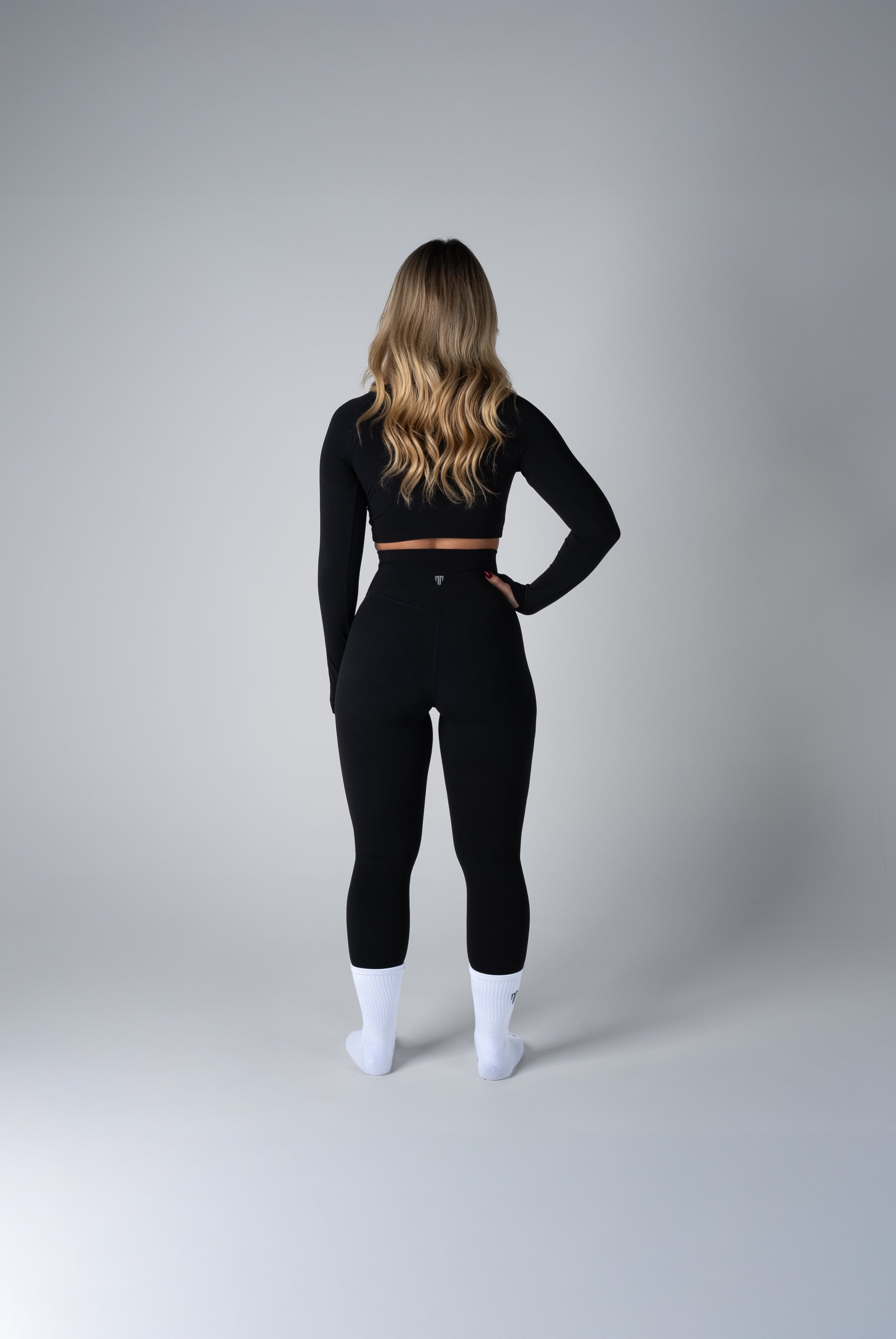 Tri-Active Crop Long Sleeve - Black - XS - TRIMODE