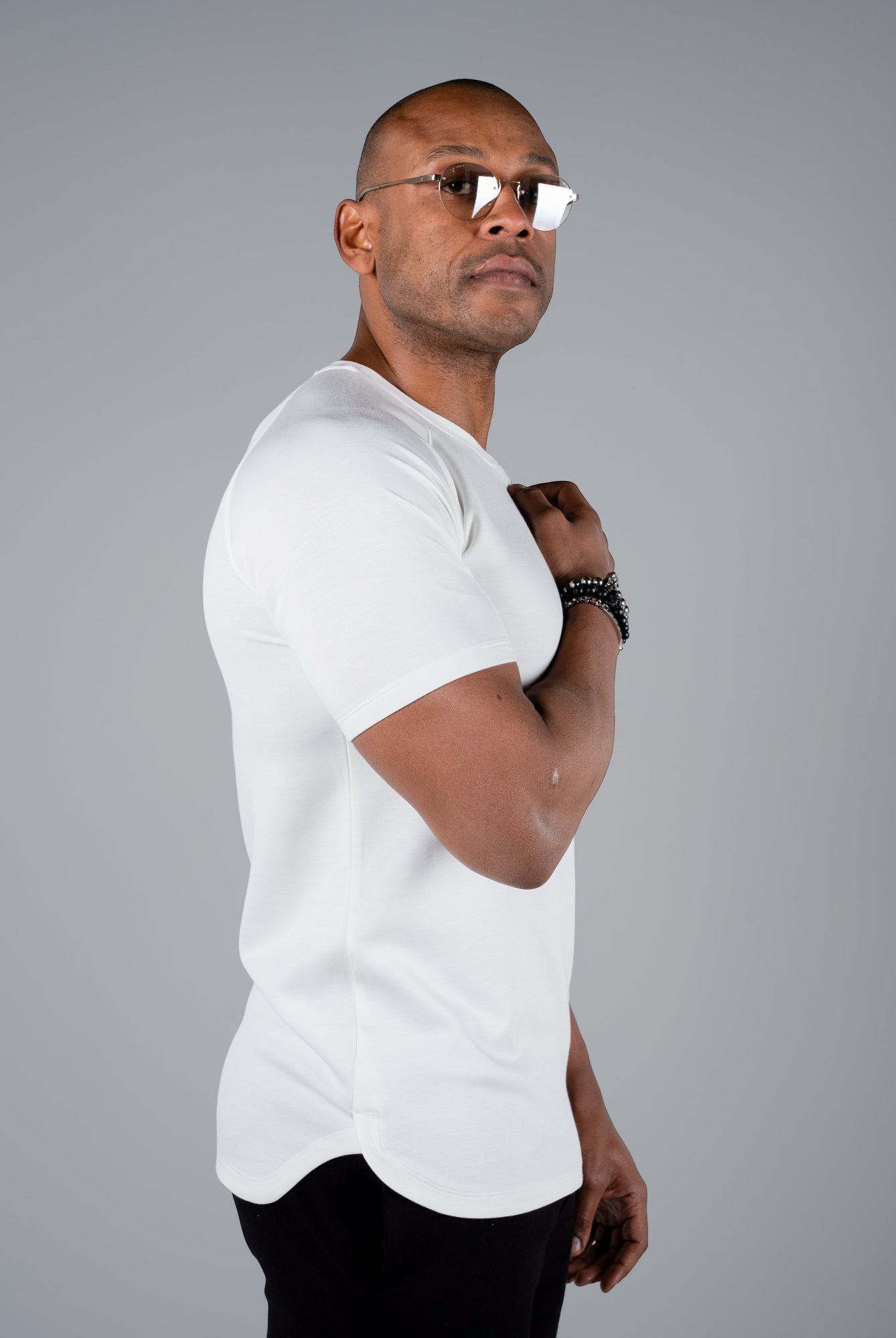 Tri-Motion Curved T-Shirt - White - S - TRIMODE