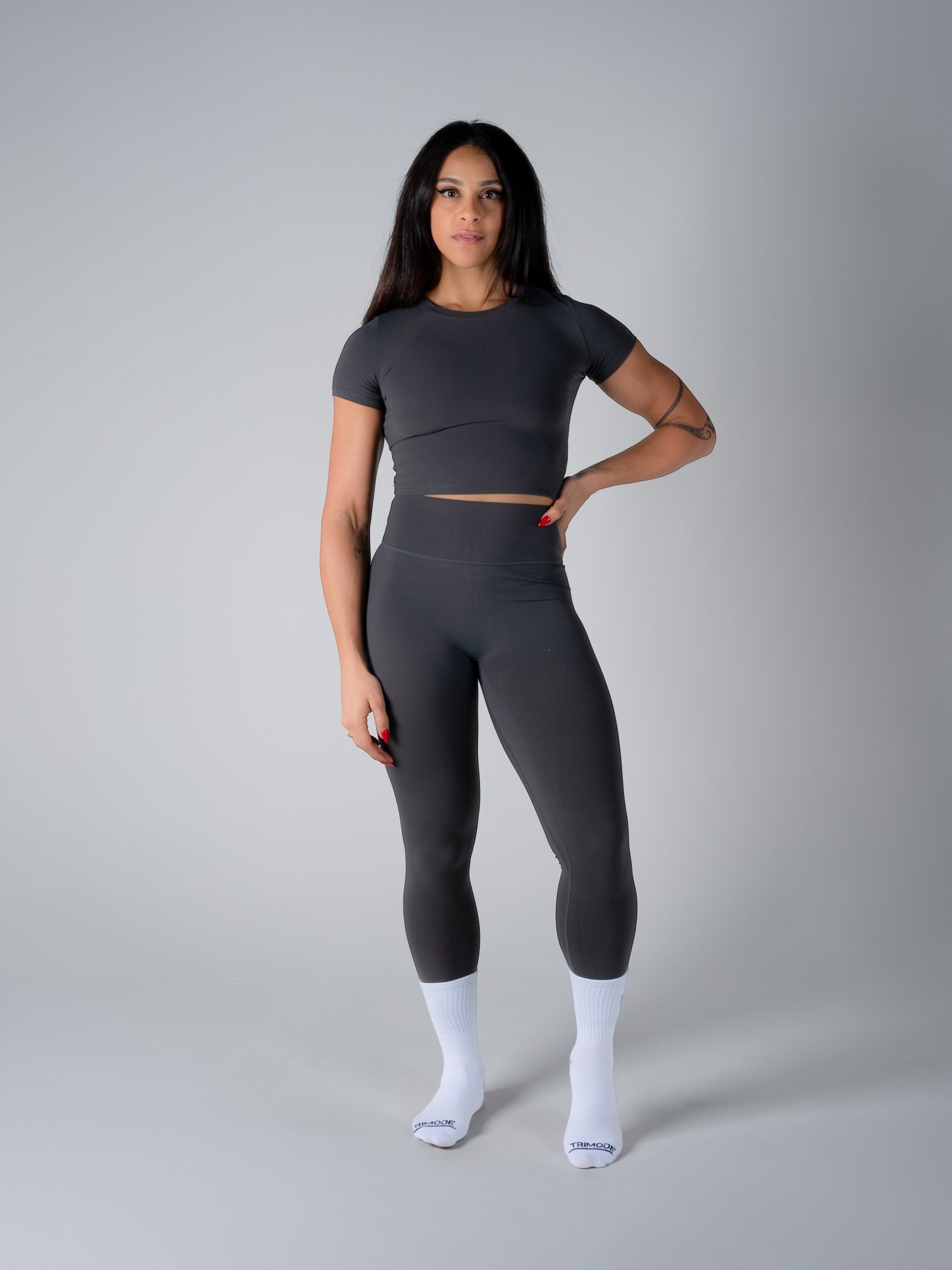 ●BLACK & MILD COMPILATION Rolldown Capri Legging – Hard Tail Forever