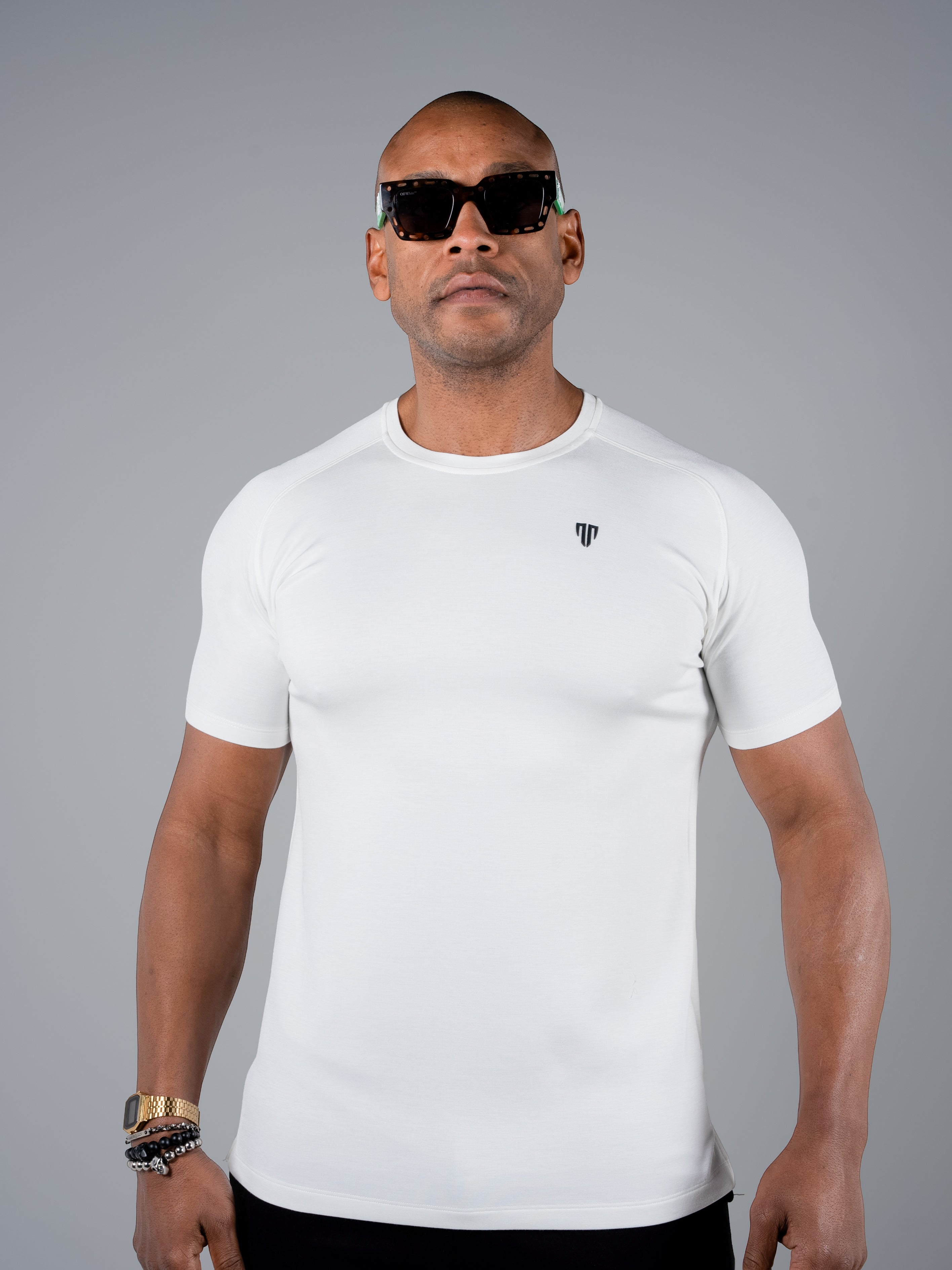 Tri-Motion Split T-Shirt - White - TRIMODE